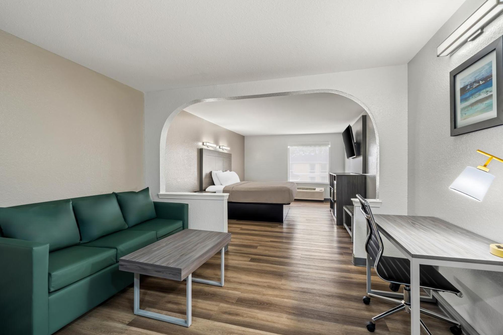 בילוקסי Quality Inn & Suites מראה חיצוני תמונה